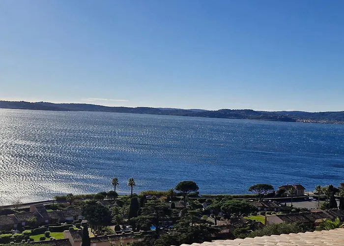 Lejlighed Triplex 4 Pieces, Vue Mer, Piscine, Parking, Animaux Admis A - Fr-1-780-44 Sainte-Maxime