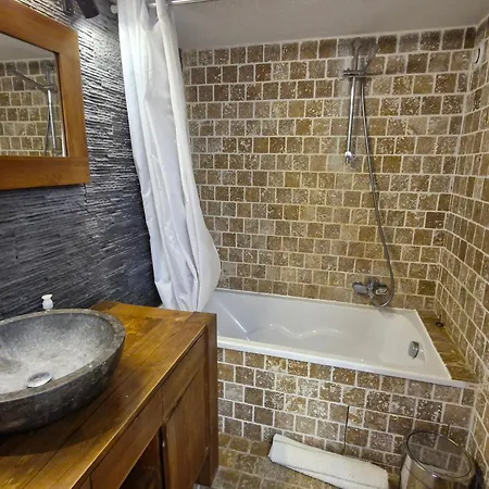 Triplex 4 Pieces, Vue Mer, Piscine, Parking, Animaux Admis A - Fr-1-780-44 * Sainte-Maxime