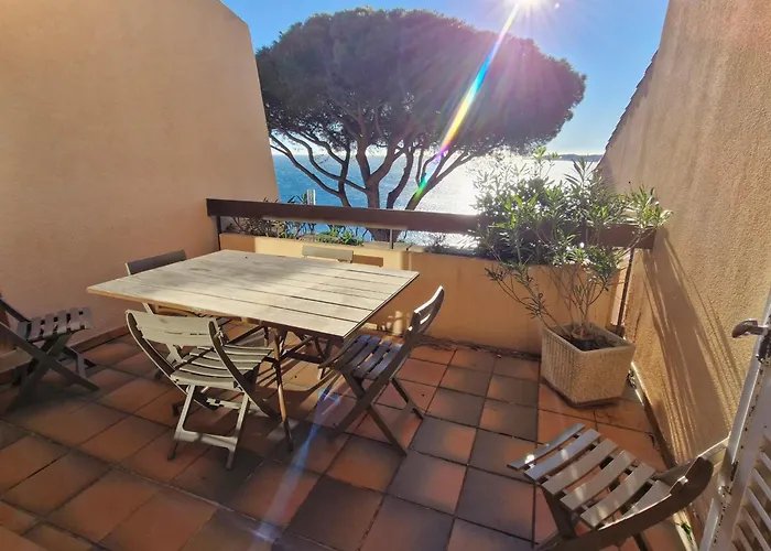 Apartamento 4 Pièces Avec Piscine Et Garage à - Fr-1-780-44 *