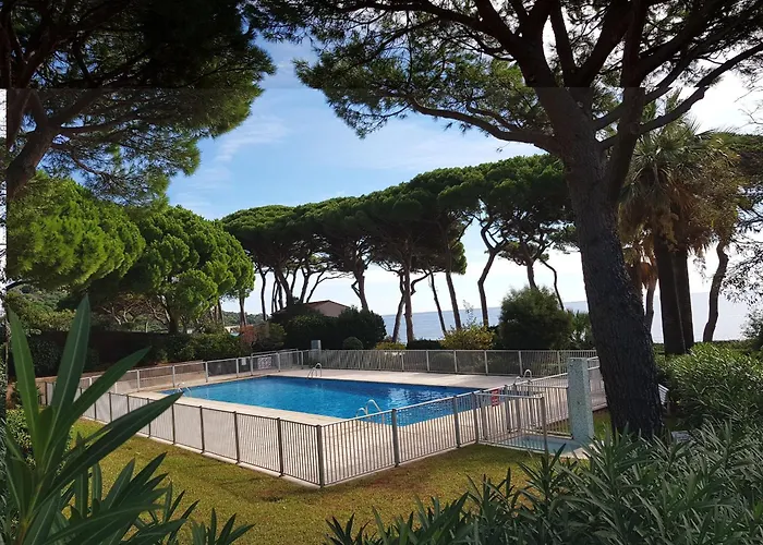 Apartamento 4 Pièces Avec Piscine Et Garage à - Fr-1-780-44